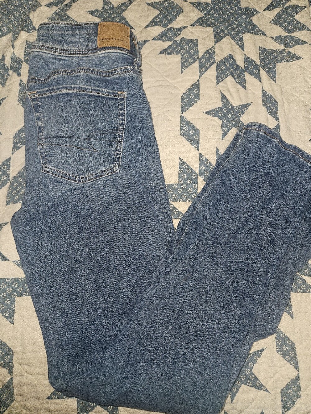 American Eagle Outfitters Women's Medium Blue Straight Leg Jeans